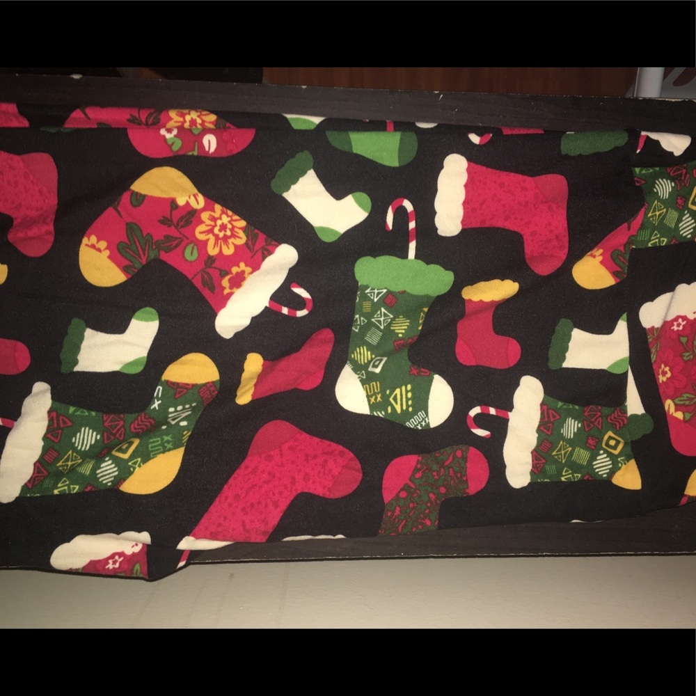 Christmas LuLaRoe TC2 Leggings